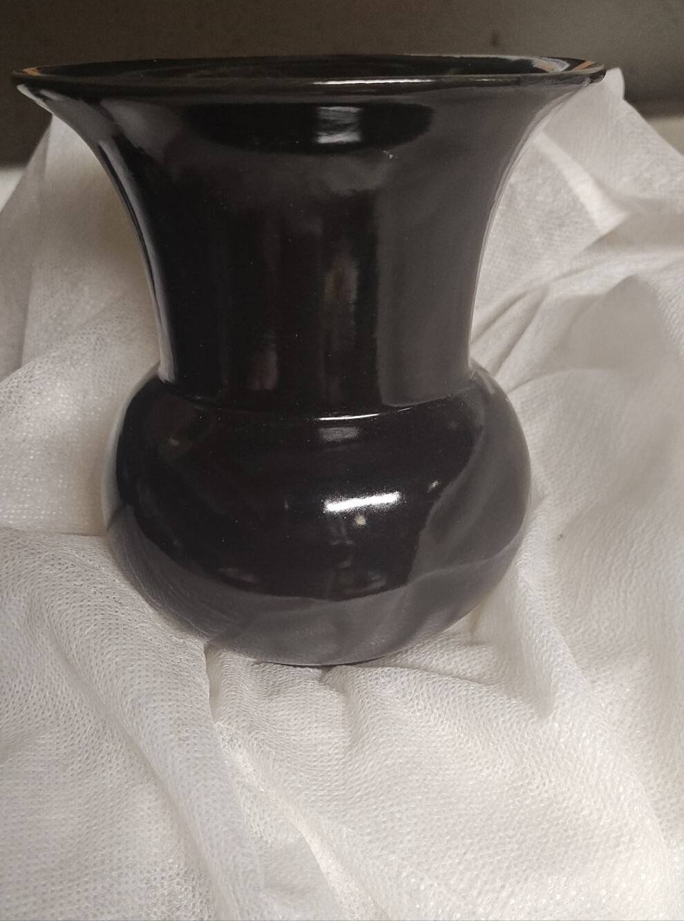 Elegant Black Ceramic Accent Vase - Home Accents